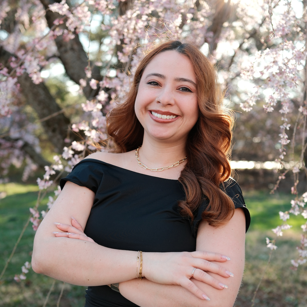 Mónica Grey, trauma-informed therapist